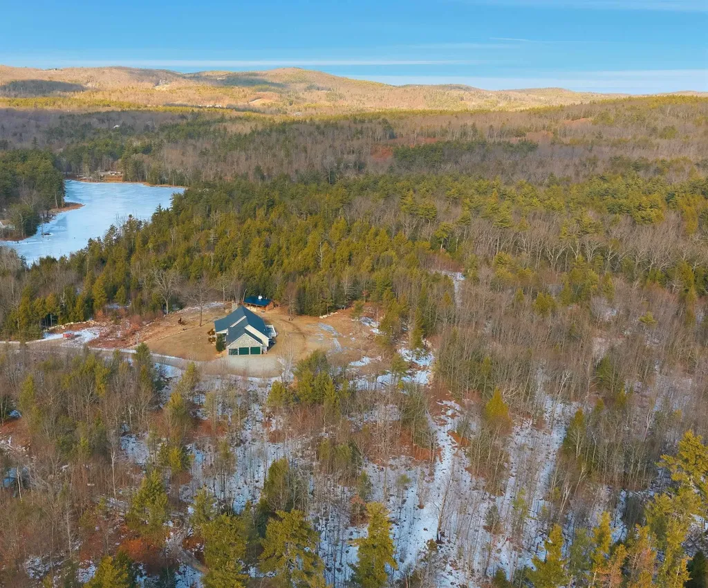 41 Cooper Lane Lyndeborough NH 03082