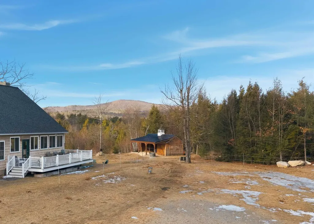 41 Cooper Lane Lyndeborough NH 03082