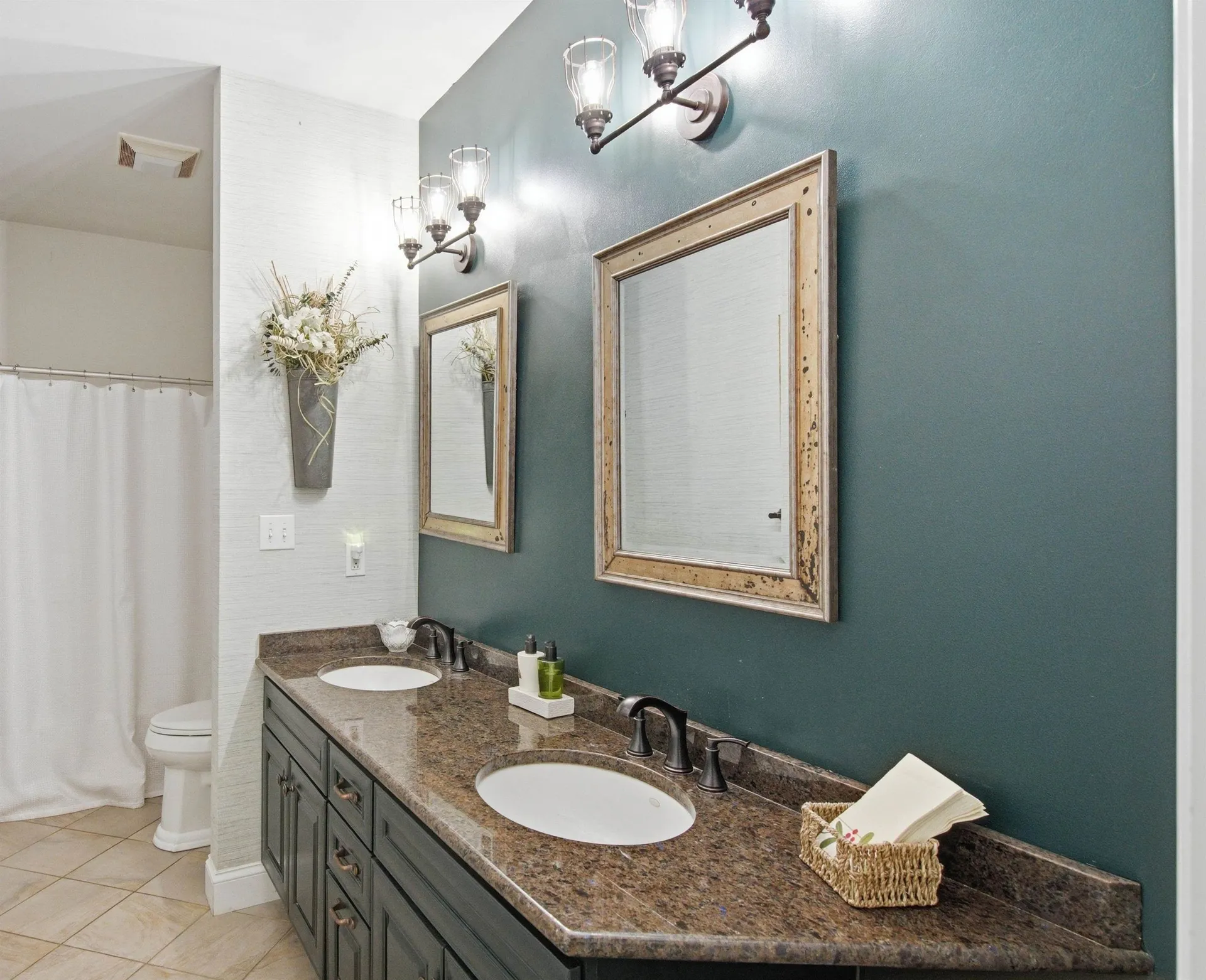 41 Cooper Lane Lyndeborough NH 03082