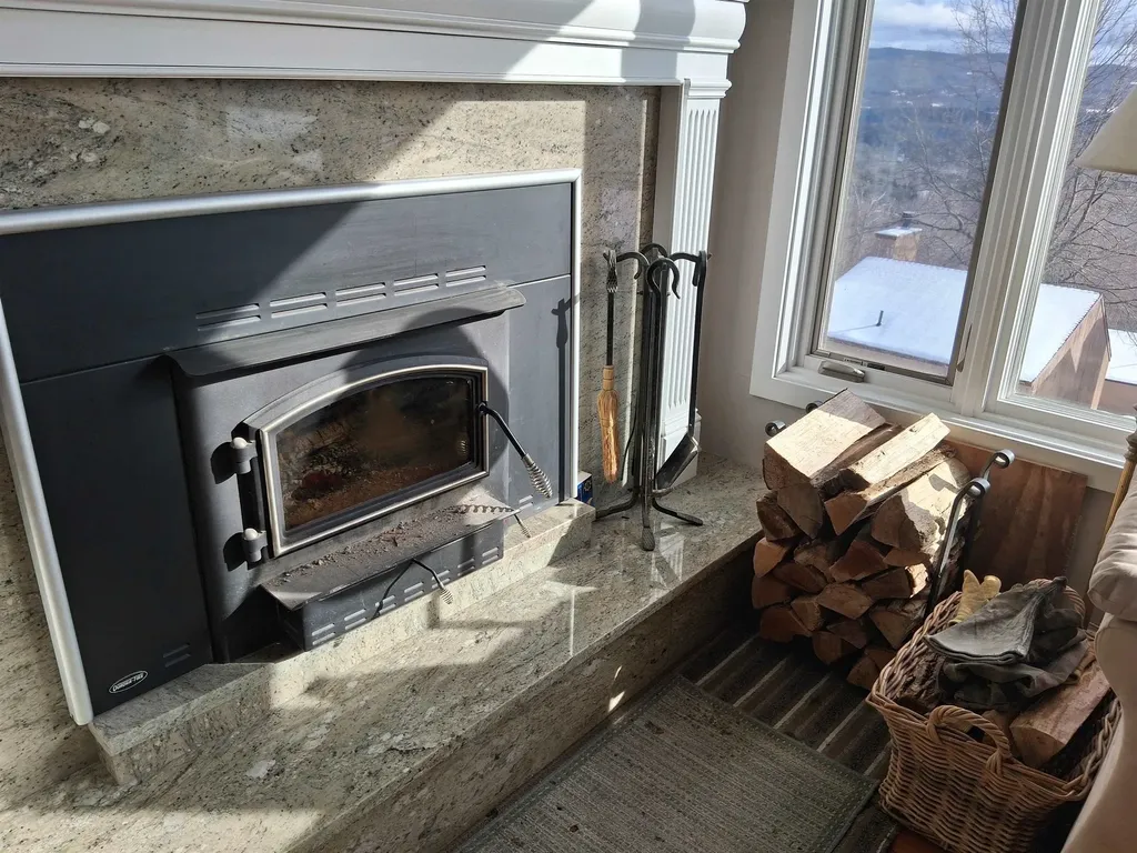 122 Upper Summit Road Warren VT 05674