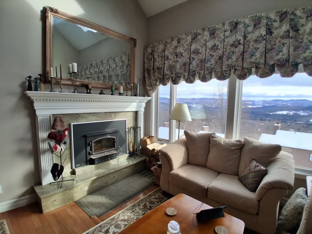 122 Upper Summit Road Warren VT 05674