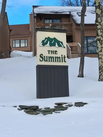 122 Upper Summit Road Warren VT 05674