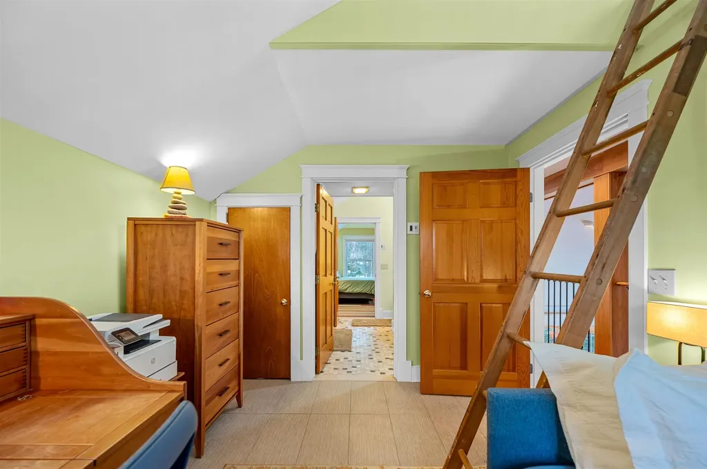 1258 Roxbury Mountain Road Warren VT 05674