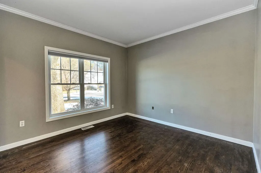 30 Fox Meadow Lane Merrimack NH 03054