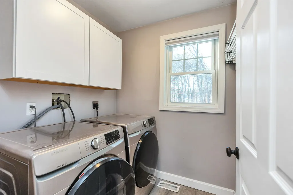 30 Fox Meadow Lane Merrimack NH 03054