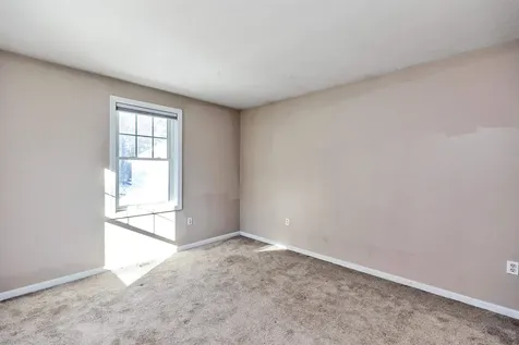 30 Fox Meadow Lane Merrimack NH 03054