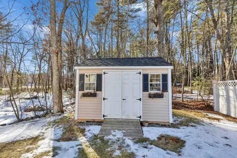 30 Fox Meadow Lane Merrimack NH 03054