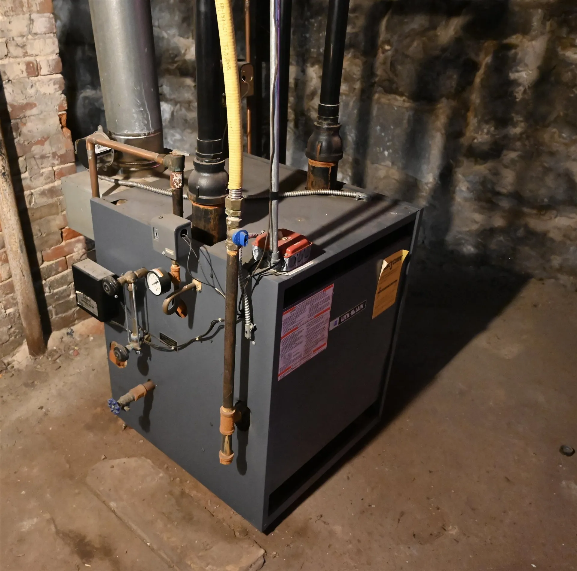 390 Cedar Street Manchester NH 03103