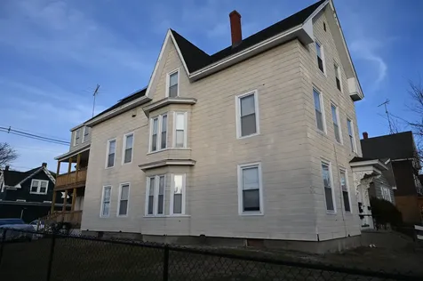 390 Cedar Street Manchester NH 03103