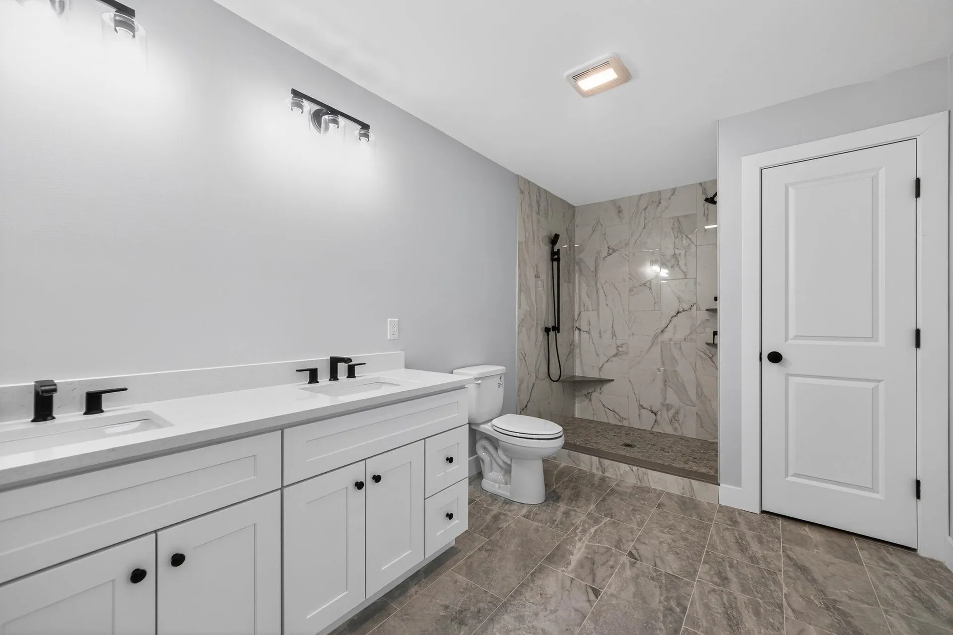 17 Elm Court Barrington NH 03825