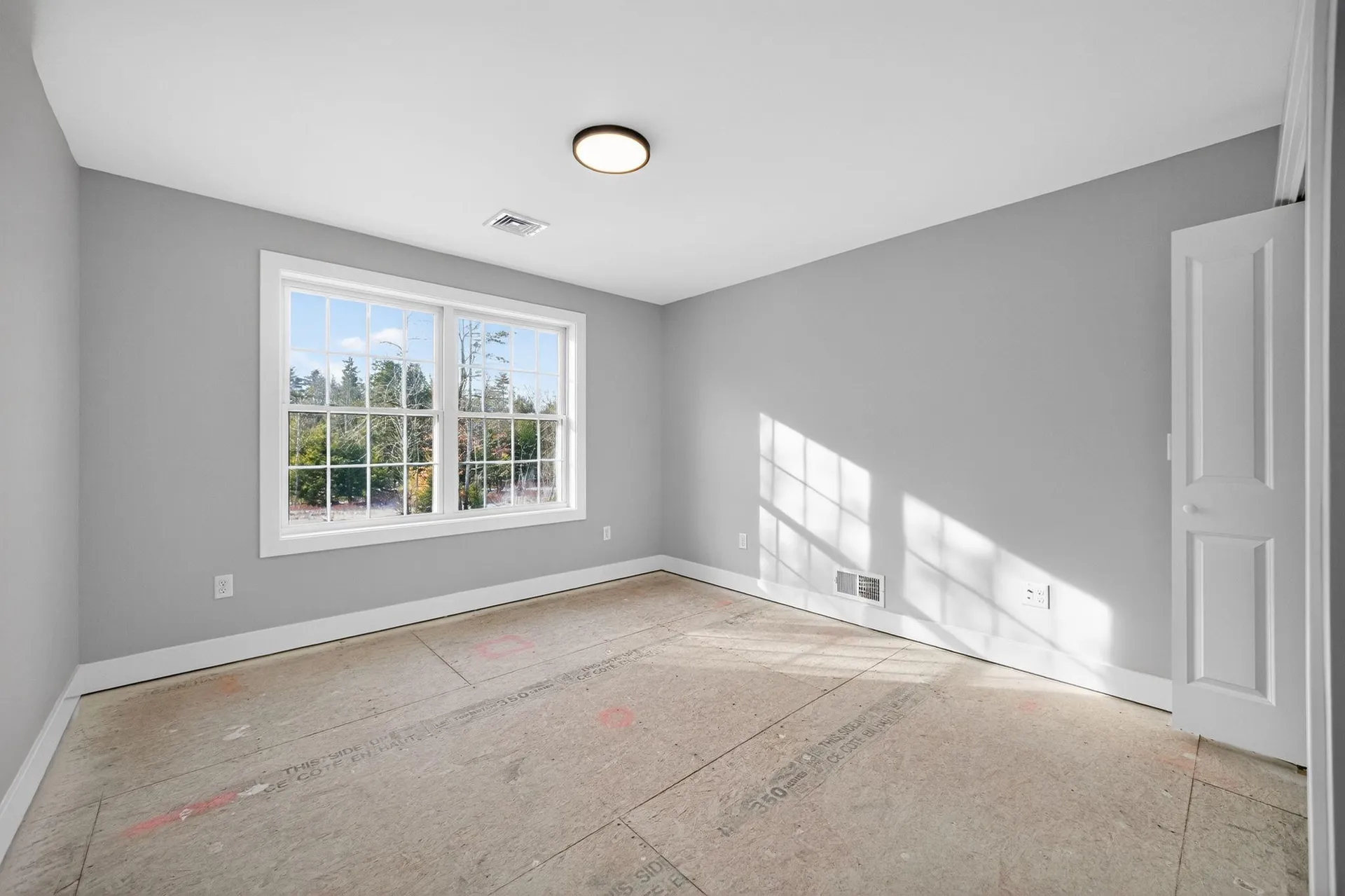 17 Elm Court Barrington NH 03825