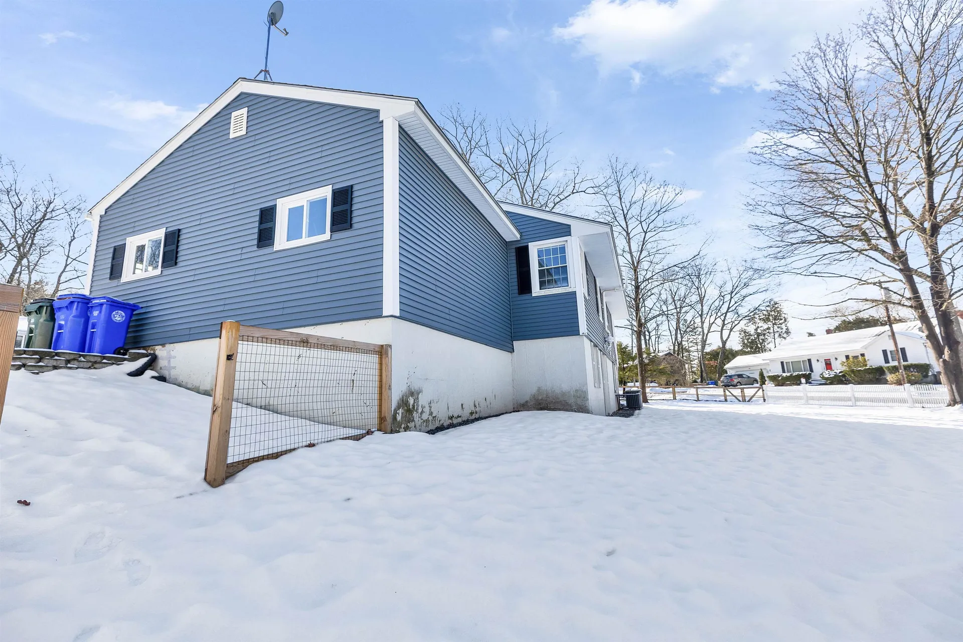 66 Skyview Road Manchester NH 03104