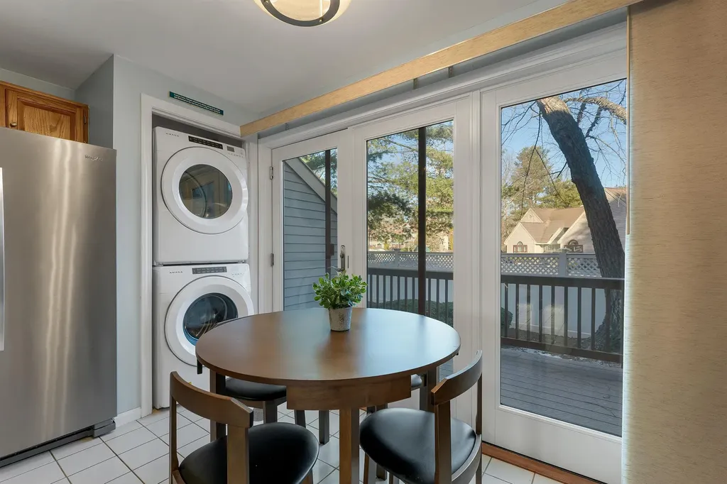 107 Bartemus Trail Nashua NH 03063