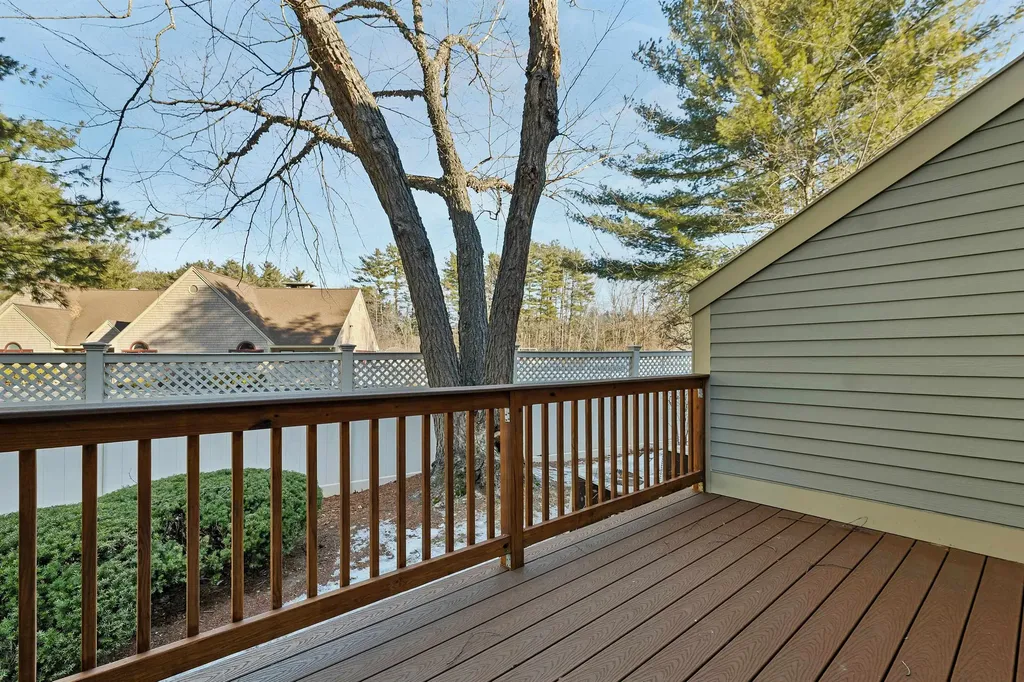 107 Bartemus Trail Nashua NH 03063