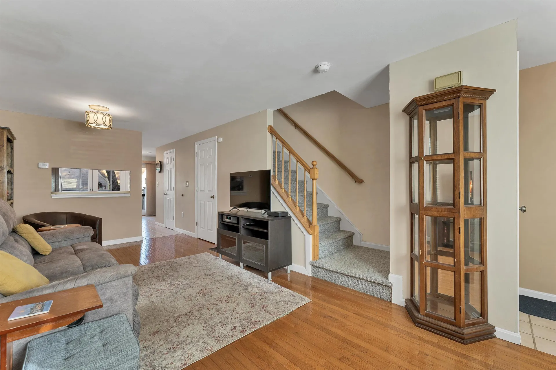 107 Bartemus Trail Nashua NH 03063