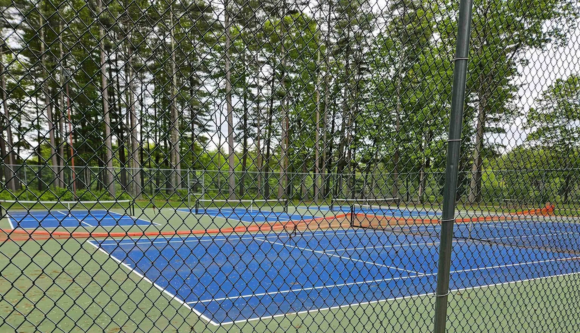 107 Bartemus Trail Nashua NH 03063