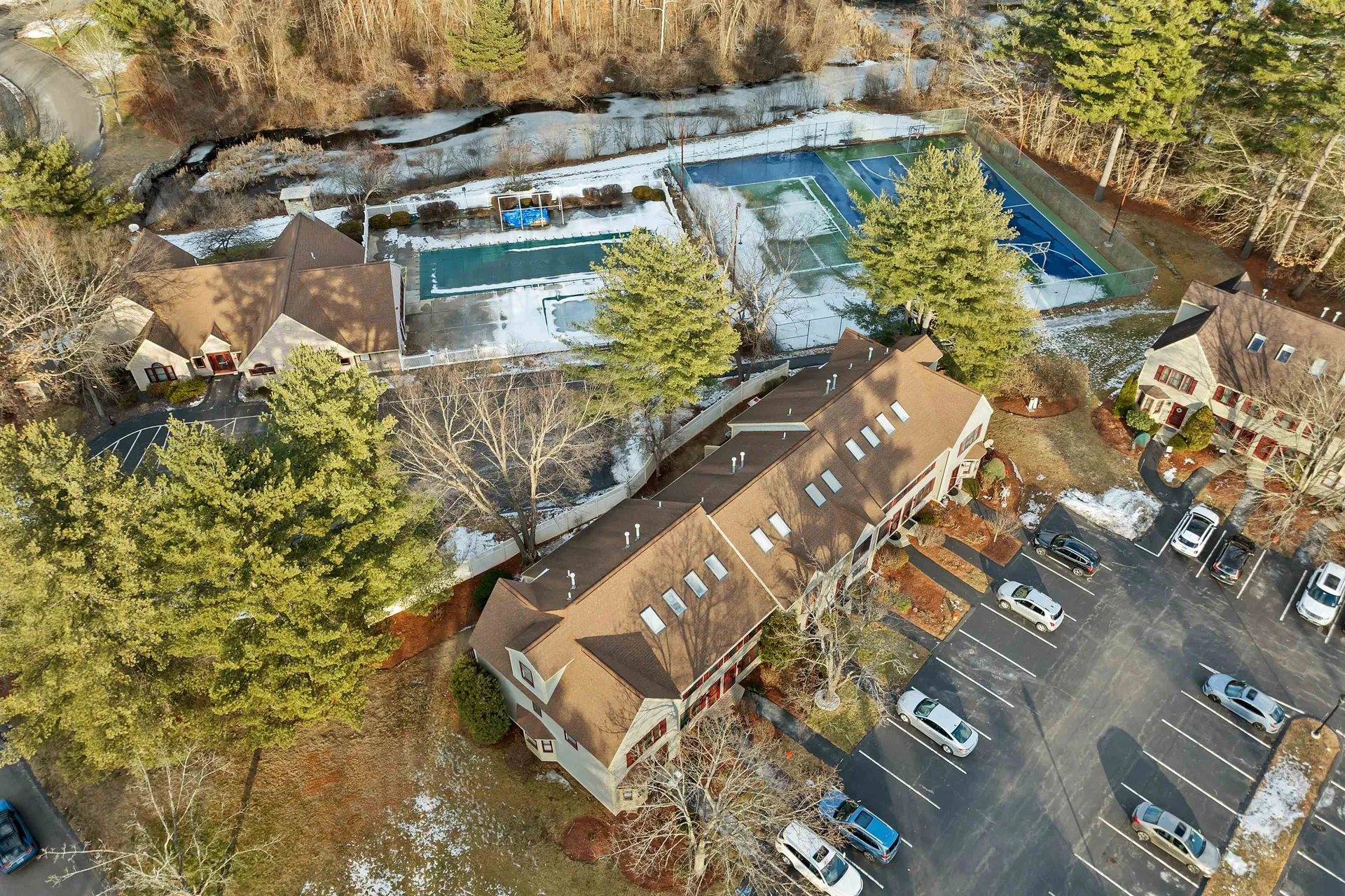 107 Bartemus Trail Nashua NH 03063