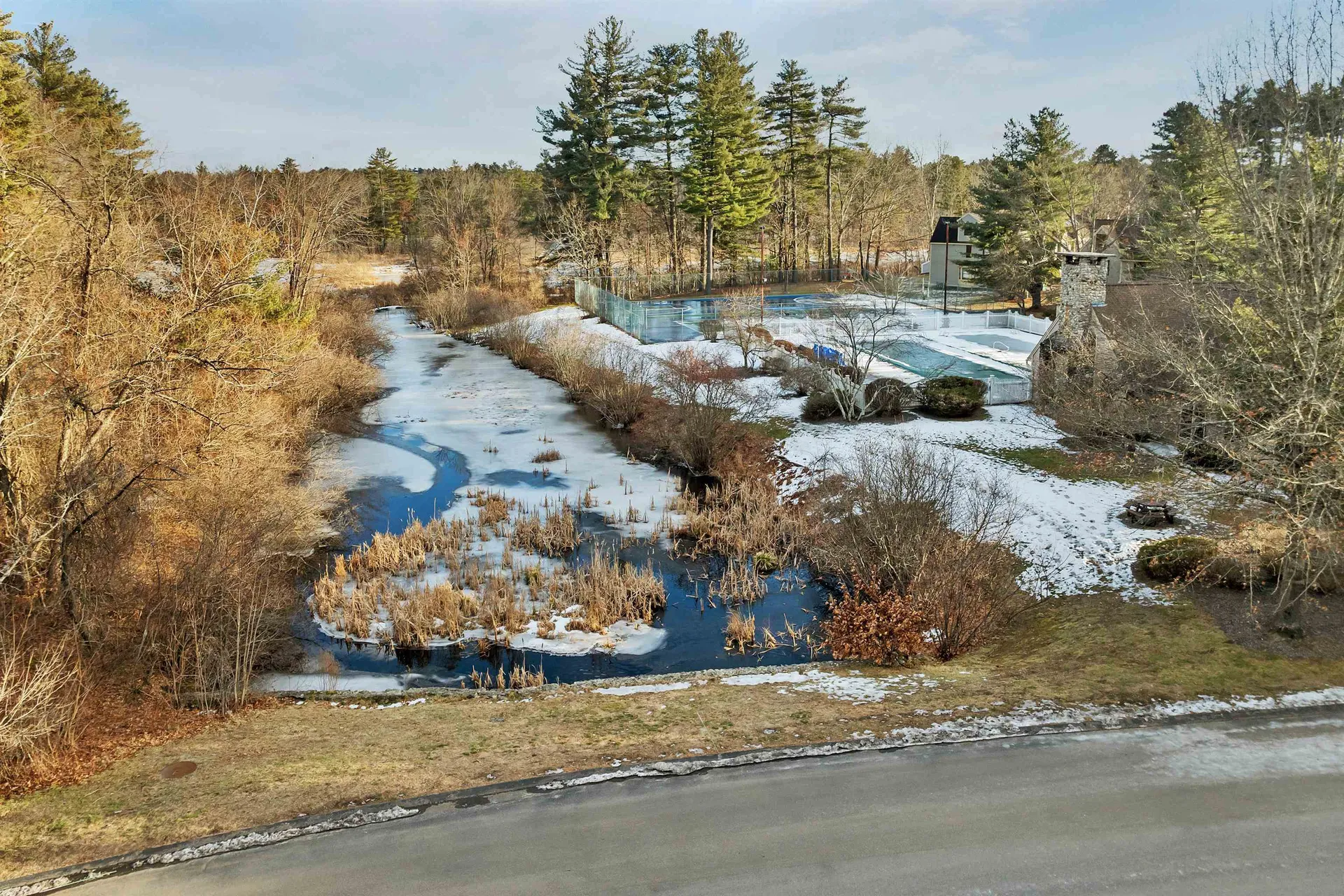 107 Bartemus Trail Nashua NH 03063