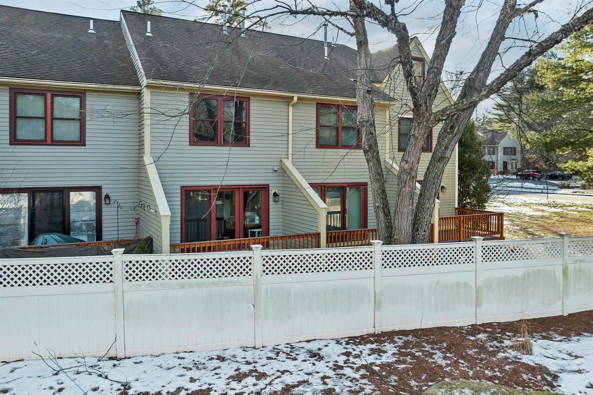 107 Bartemus Trail Nashua NH 03063