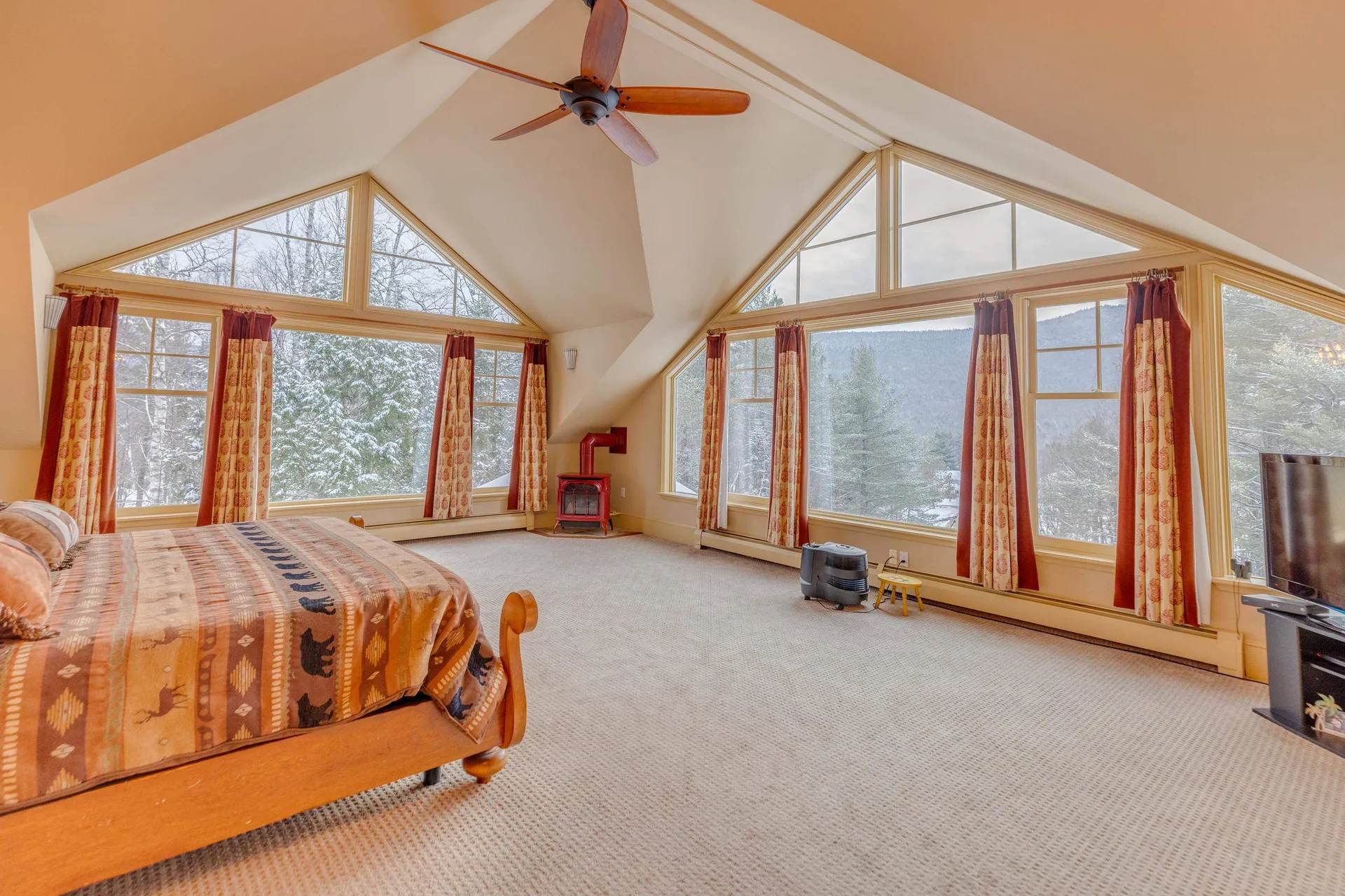 5 Greeley Hill Road Waterville Valley NH 03215