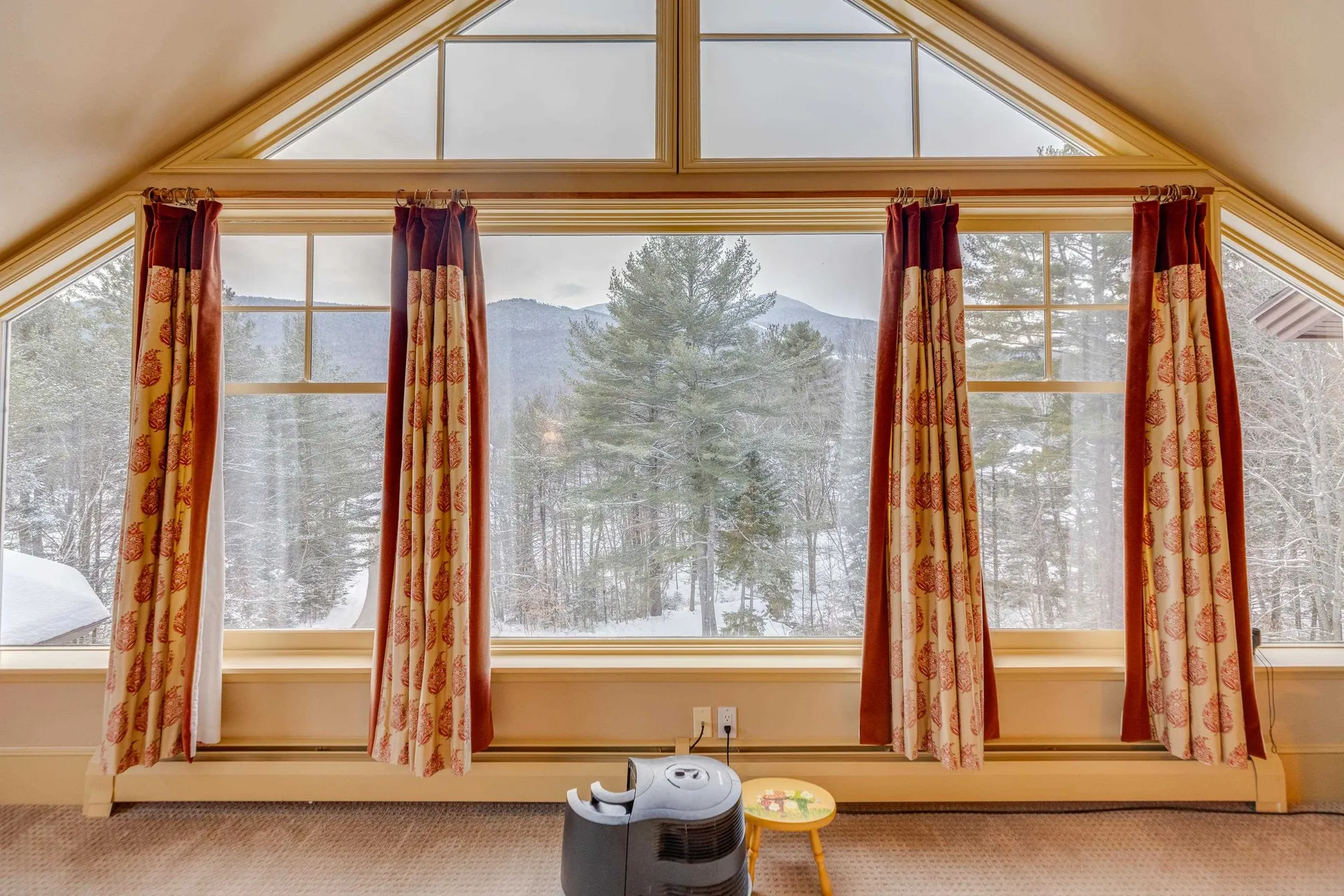 5 Greeley Hill Road Waterville Valley NH 03215