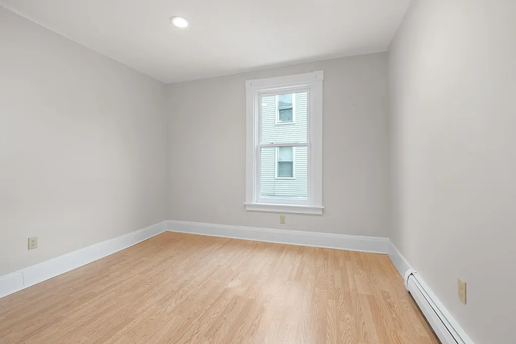 157 Summer Street Hartford VT 05001