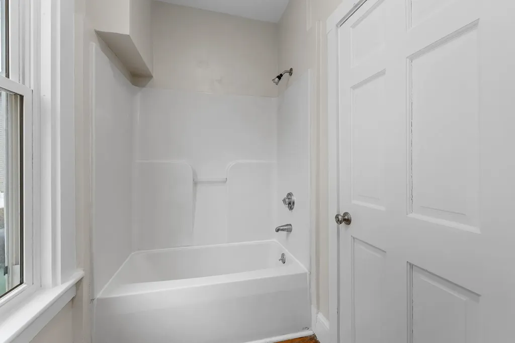 157 Summer Street Hartford VT 05001