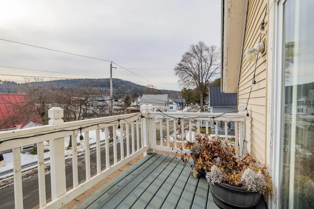 157 Summer Street Hartford VT 05001