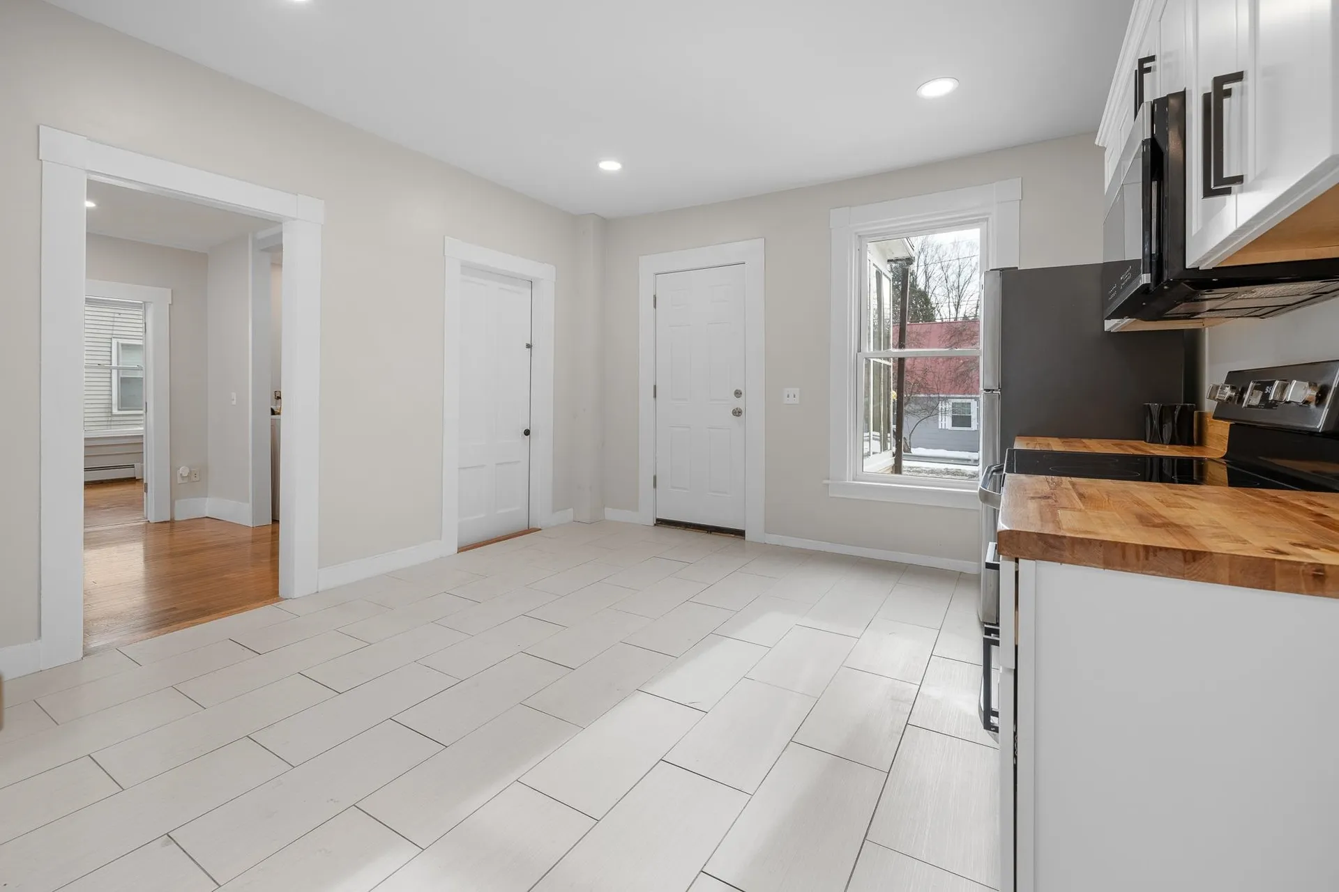 157 Summer Street Hartford VT 05001