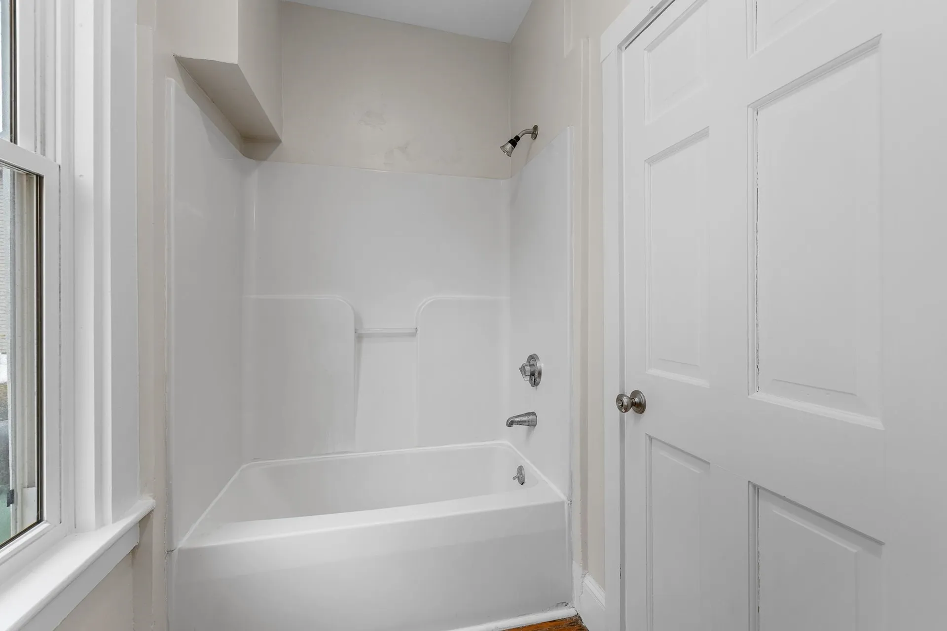 157 Summer Street Hartford VT 05001