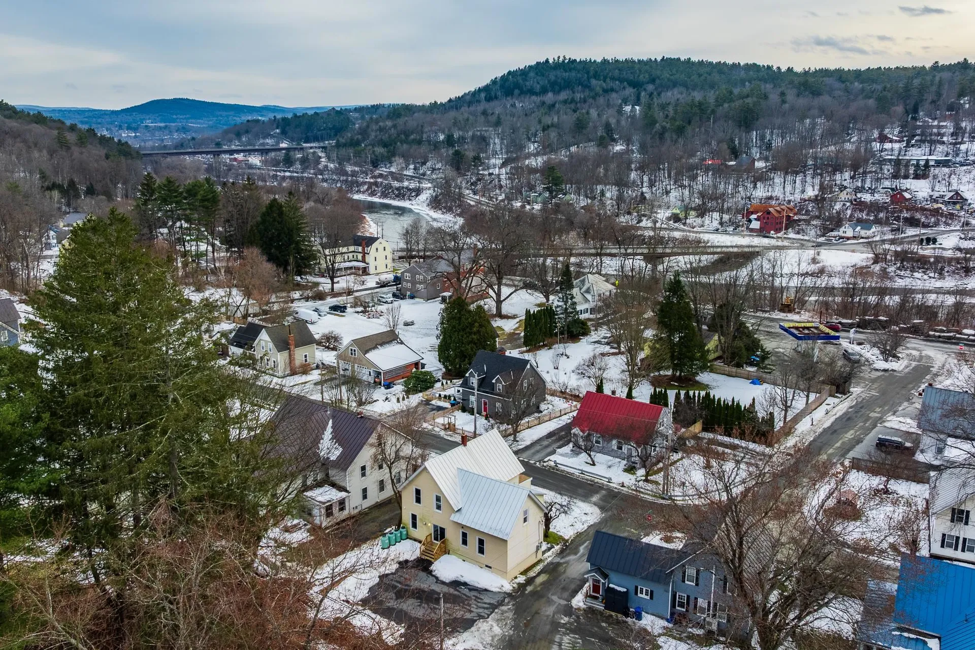 157 Summer Street Hartford VT 05001