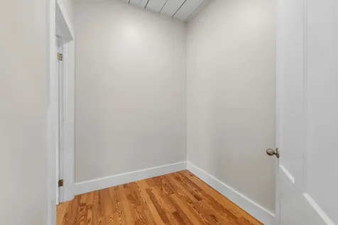 157 Summer Street Hartford VT 05001