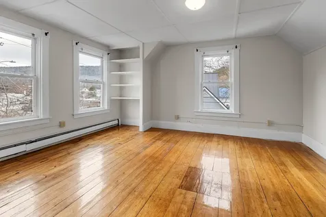 157 Summer Street Hartford VT 05001