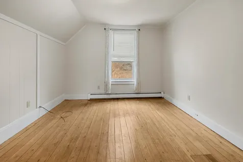 157 Summer Street Hartford VT 05001