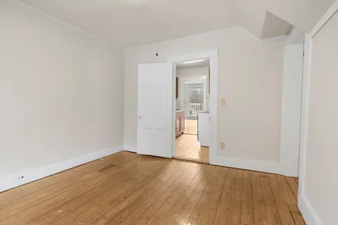 157 Summer Street Hartford VT 05001