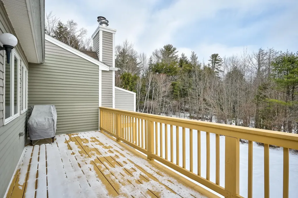 136 Northbrook Circle Conway NH 03860