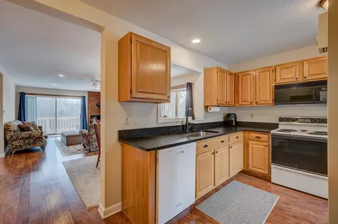 136 Northbrook Circle Conway NH 03860