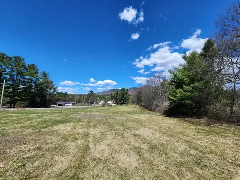 588 Us Route 3 Stratford NH 00359-0