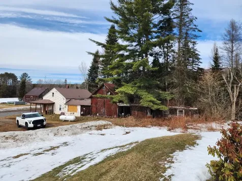 588 Us Route 3 Stratford NH 00359-0