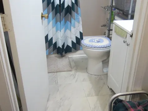 75 Log Street Manchester NH 03102