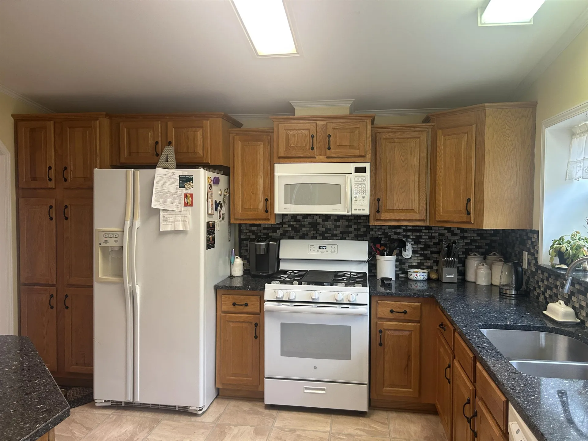 18 Ivy Lane Farmington NH 03835