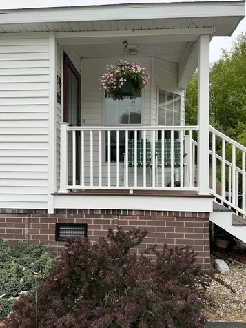18 Ivy Lane Farmington NH 03835