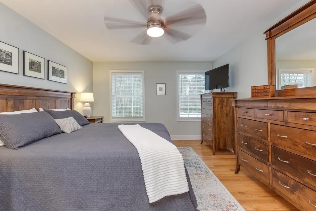 104 Olde Bridge Lane Epping NH 03042