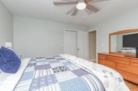 104 Olde Bridge Lane Epping NH 03042