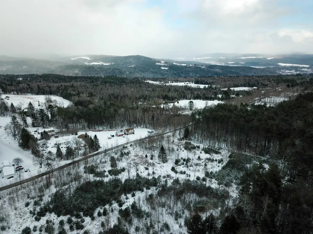 1735 South Road Bradford VT 05033