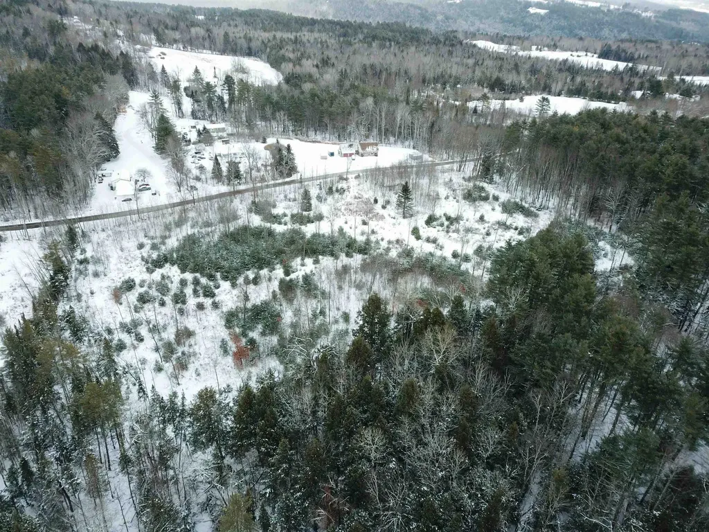 1735 South Road Bradford VT 05033