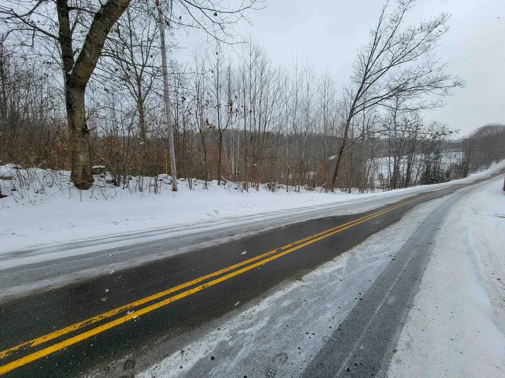 1735 South Road Bradford VT 05033