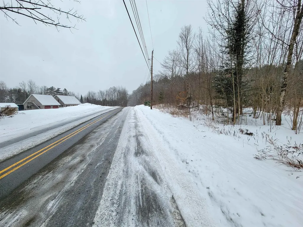 1735 South Road Bradford VT 05033