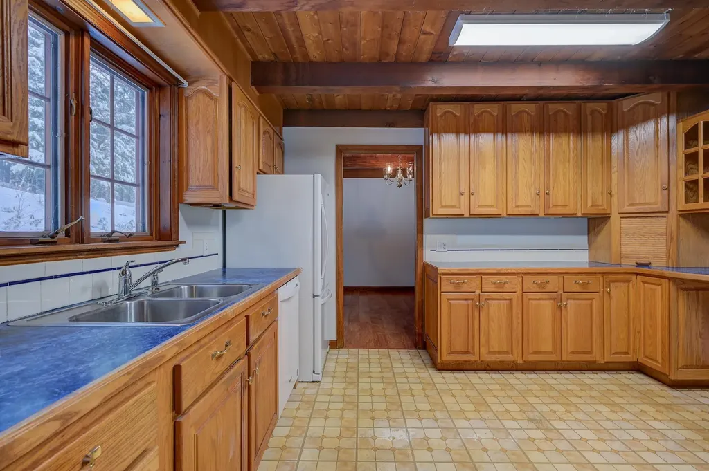 915 East Madison Road Madison NH 03849