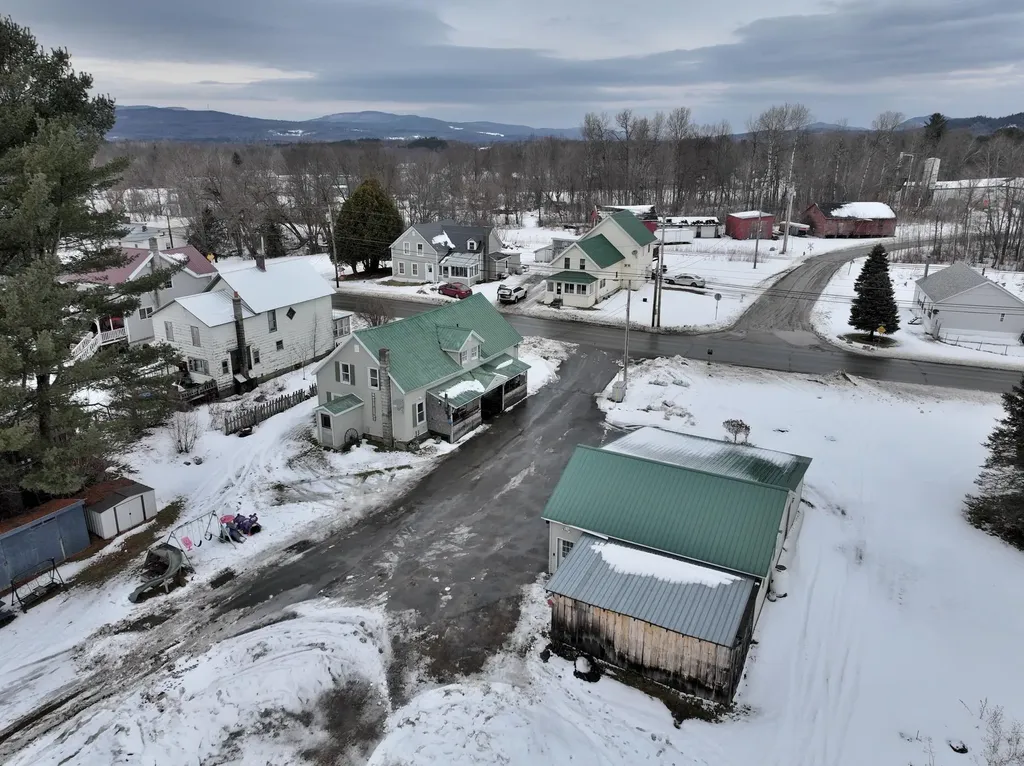 352 East Main Street Troy VT 05859